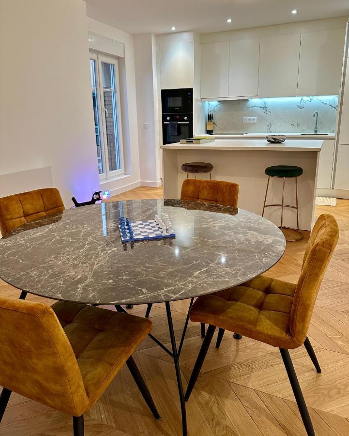 Bel Appartement Avec Parking Au Coeur De 랭스 외부 사진